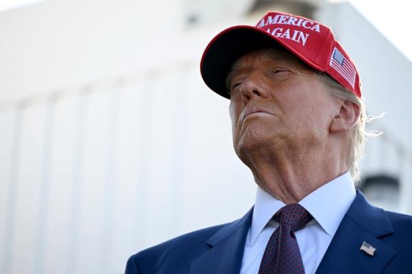 President-elect Do<em></em>nald Trump arrives before the launch of the sixth test flight of the SpaceX Starship rocket Photograph: AP