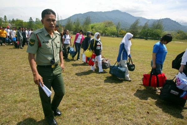 The Ministry of Defence (Mindef) will carry out a 14-day trial run for the Natio<em></em>nal Service Training Programme (PLKN) 3.0 involving 200 male volunteers from January 12 next year. — AFP file pic