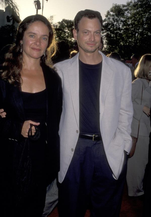 Gary Sinese and wife Moira Harris during "Clear and Present Danger" Los Angeles Benefit Premiere for Stop Cancer at Paramount Studios in Hollywood, California, United States. 